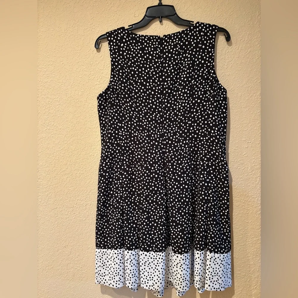 Polka Dot  Dress - Black and White - Picture 2 of 3